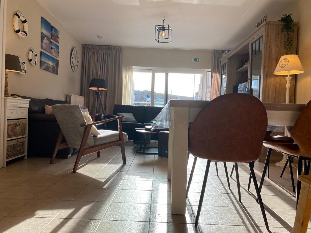 Des Ambassadeurs Apartman Blankenberge Kültér fotó